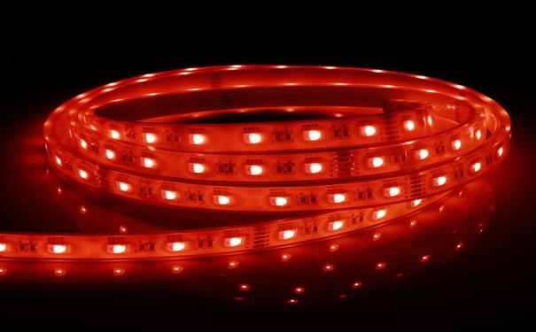施工现场led灯带使用规范 施工现场灯具安装要求